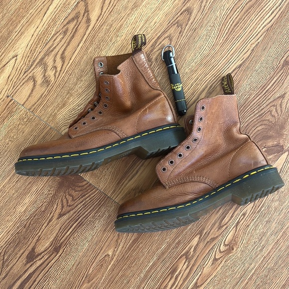 Dr. Martens Shoes - Pascal Boots